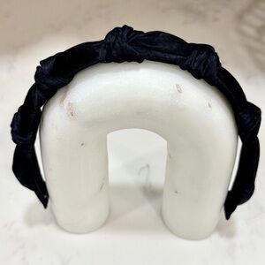 Black Knotted Headband